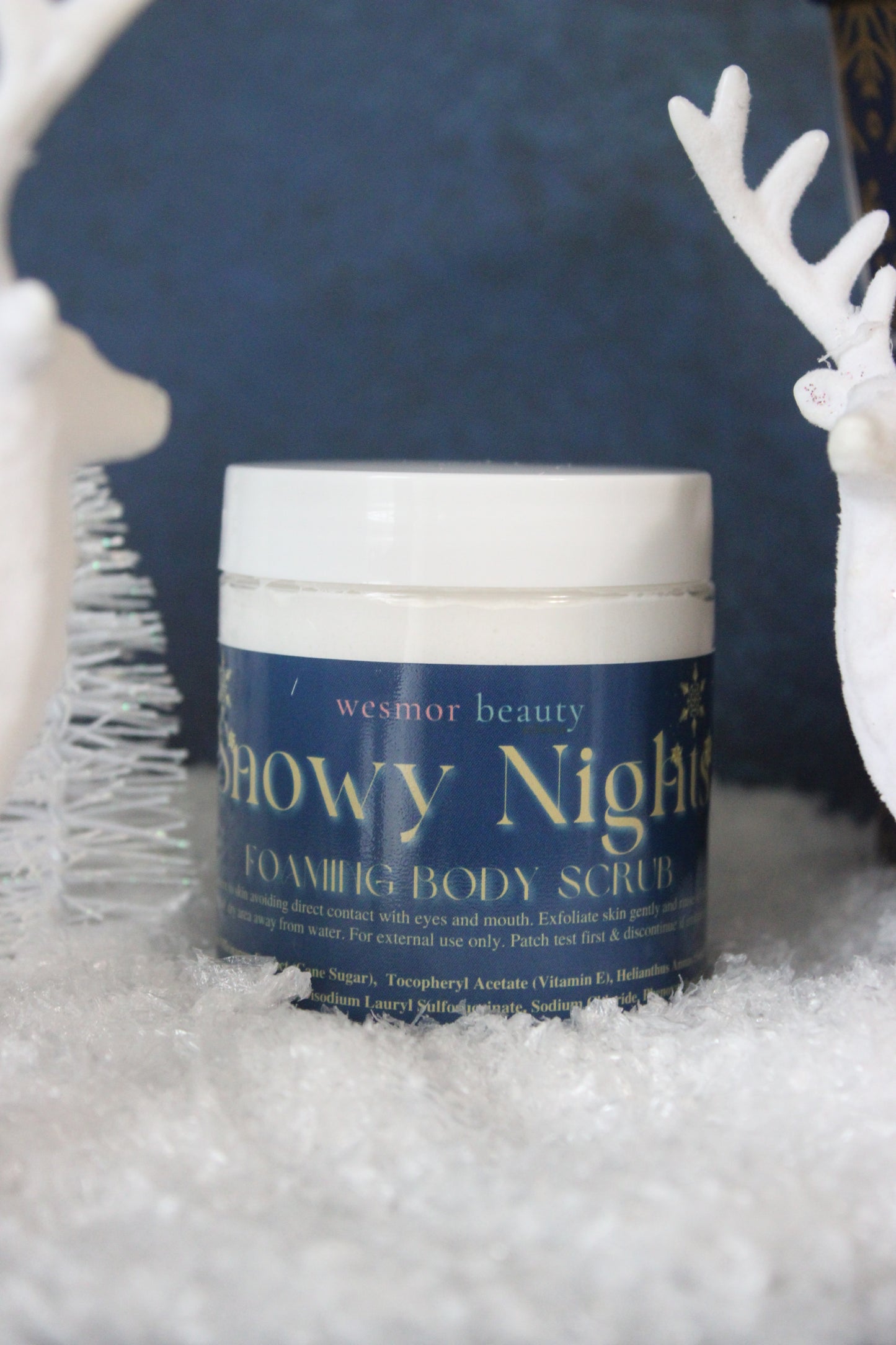 Snowy Nights Foaming Body Scrub